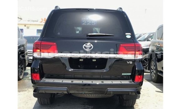 Buy Import Toyota Land Cruiser Black Car in Import - Dubai in Anse-la-Raye Buy Import Toyota Land Cruiser Black Car in Import - Dubai in Anse-la-Raye