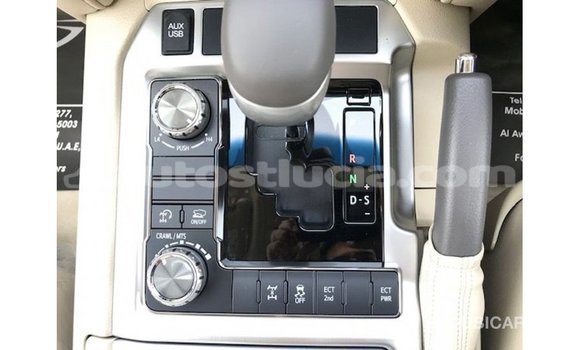 Buy Import Toyota Land Cruiser Black Car in Import - Dubai in Anse-la-Raye Buy Import Toyota Land Cruiser Black Car in Import - Dubai in Anse-la-Raye