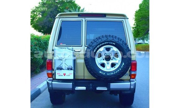 Buy Import Toyota Land Cruiser Beige Car in Import - Dubai in Anse-la-Raye Buy Import Toyota Land Cruiser Beige Car in Import - Dubai in Anse-la-Raye