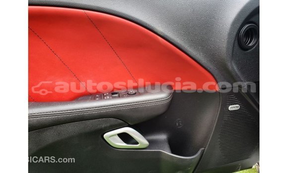 Buy Import Dodge Challenger White Car in Import - Dubai in Anse-la-Raye Buy Import Dodge Challenger White Car in Import - Dubai in Anse-la-Raye