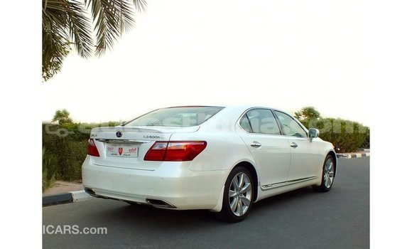 Buy Import Lexus LS White Car in Import - Dubai in Anse-la-Raye Buy Import Lexus LS White Car in Import - Dubai in Anse-la-Raye