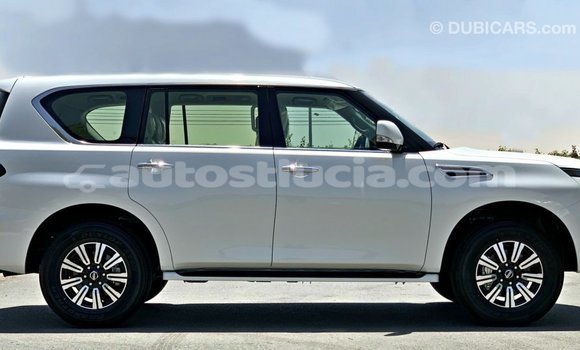 Buy Import Nissan Patrol White Car in Import - Dubai in Anse-la-Raye Buy Import Nissan Patrol White Car in Import - Dubai in Anse-la-Raye