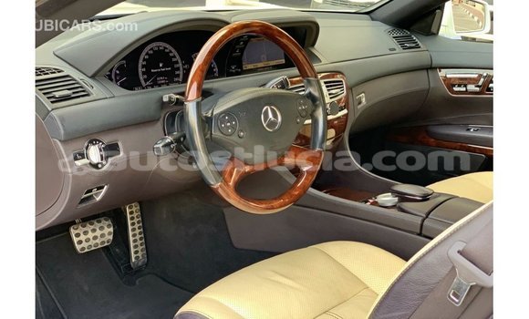 Buy Import Mercedes-Benz 190 (W201) White Car in Import - Dubai in Anse-la-Raye Buy Import Mercedes-Benz 190 (W201) White Car in Import - Dubai in Anse-la-Raye