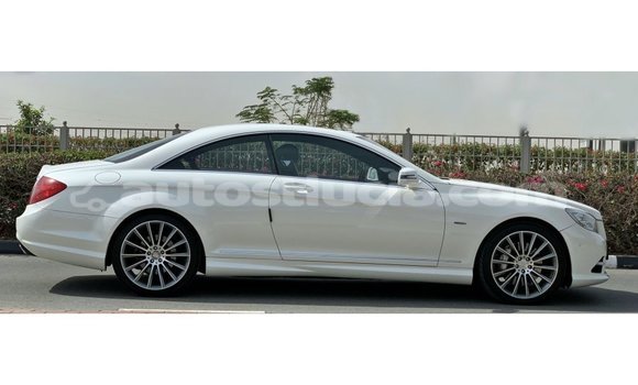 Buy Import Mercedes-Benz 190 (W201) White Car in Import - Dubai in Anse-la-Raye Buy Import Mercedes-Benz 190 (W201) White Car in Import - Dubai in Anse-la-Raye