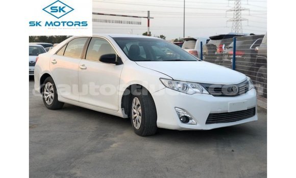 Buy Import Toyota Camry White Car in Import - Dubai in Anse-la-Raye