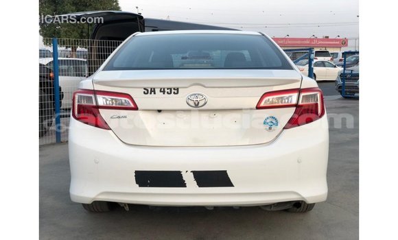 Buy Import Toyota Camry White Car in Import - Dubai in Anse-la-Raye Buy Import Toyota Camry White Car in Import - Dubai in Anse-la-Raye