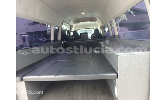 Buy Import Toyota Hiace White Car in Import - Dubai in Anse-la-Raye Buy Import Toyota Hiace White Car in Import - Dubai in Anse-la-Raye