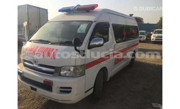 Buy Import Toyota Hiace White Car in Import - Dubai in Anse-la-Raye Buy Import Toyota Hiace White Car in Import - Dubai in Anse-la-Raye