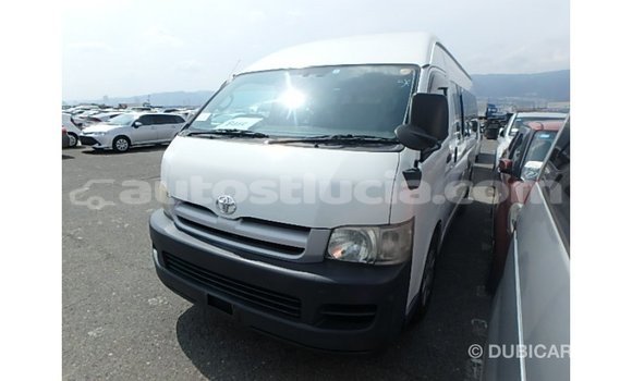 Buy Import Toyota Hiace White Car in Import - Dubai in Anse-la-Raye Buy Import Toyota Hiace White Car in Import - Dubai in Anse-la-Raye