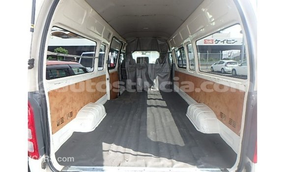 Buy Import Toyota Hiace White Car in Import - Dubai in Anse-la-Raye Buy Import Toyota Hiace White Car in Import - Dubai in Anse-la-Raye