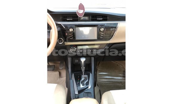 Buy Import Toyota Corolla White Car in Import - Dubai in Anse-la-Raye Buy Import Toyota Corolla White Car in Import - Dubai in Anse-la-Raye
