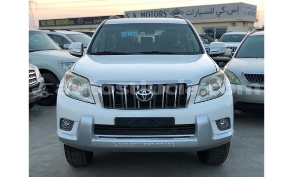 Buy Import Toyota Prado White Car in Import - Dubai in Anse-la-Raye Buy Import Toyota Prado White Car in Import - Dubai in Anse-la-Raye