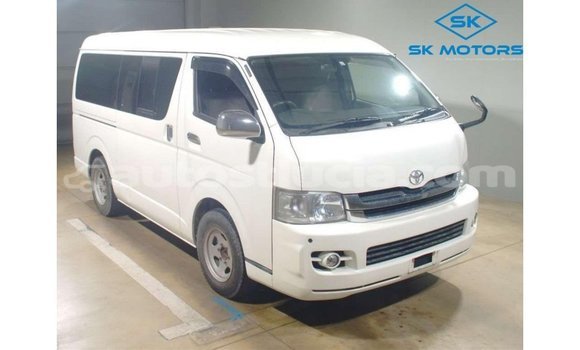 Buy Import Toyota Hiace White Car in Import - Dubai in Anse-la-Raye Buy Import Toyota Hiace White Car in Import - Dubai in Anse-la-Raye