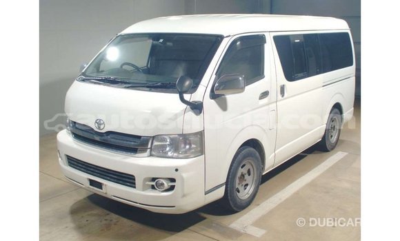 Buy Import Toyota Hiace White Car in Import - Dubai in Anse-la-Raye Buy Import Toyota Hiace White Car in Import - Dubai in Anse-la-Raye