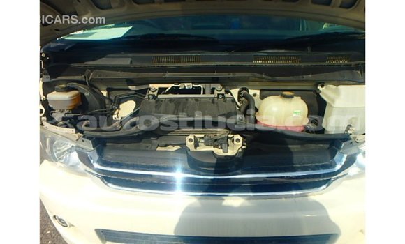 Buy Import Toyota Hiace White Car in Import - Dubai in Anse-la-Raye Buy Import Toyota Hiace White Car in Import - Dubai in Anse-la-Raye