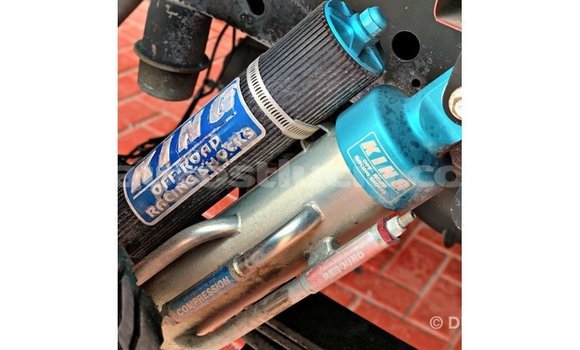 Buy Import Ford Club Wagon Red Car in Import - Dubai in Anse-la-Raye Buy Import Ford Club Wagon Red Car in Import - Dubai in Anse-la-Raye