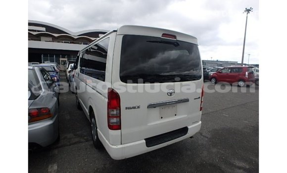 Buy Import Toyota Hiace White Car in Import - Dubai in Anse-la-Raye Buy Import Toyota Hiace White Car in Import - Dubai in Anse-la-Raye