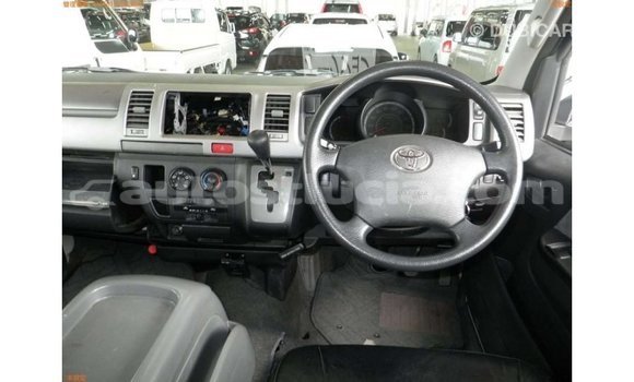 Buy Import Toyota Hiace White Car in Import - Dubai in Anse-la-Raye Buy Import Toyota Hiace White Car in Import - Dubai in Anse-la-Raye