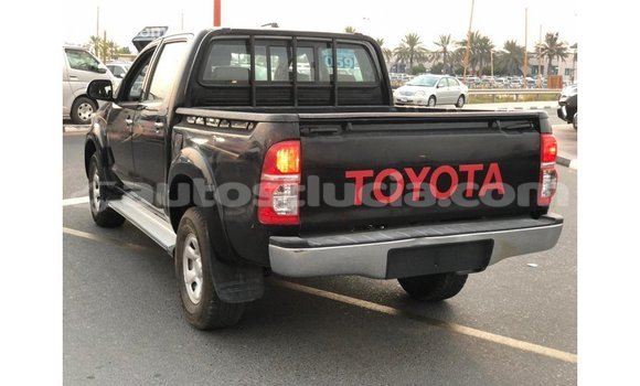 Buy Import Toyota Hilux Black Car in Import - Dubai in Anse-la-Raye Buy Import Toyota Hilux Black Car in Import - Dubai in Anse-la-Raye
