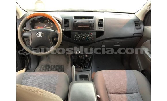 Buy Import Toyota Hilux Black Car in Import - Dubai in Anse-la-Raye Buy Import Toyota Hilux Black Car in Import - Dubai in Anse-la-Raye