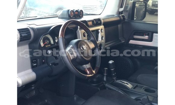 Buy Import Toyota FJ Cruiser White Car in Import - Dubai in Anse-la-Raye Buy Import Toyota FJ Cruiser White Car in Import - Dubai in Anse-la-Raye