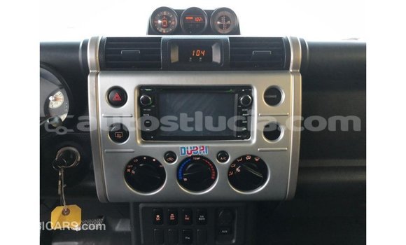 Buy Import Toyota FJ Cruiser White Car in Import - Dubai in Anse-la-Raye Buy Import Toyota FJ Cruiser White Car in Import - Dubai in Anse-la-Raye