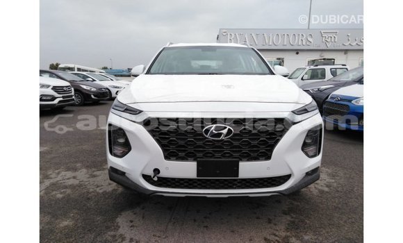 Acheter Import Voiture Hyundai Santa Fe Blanc à Import - Dubai, Anse-la-Raye Acheter Import Voiture Hyundai Santa Fe Blanc à Import - Dubai, Anse-la-Raye