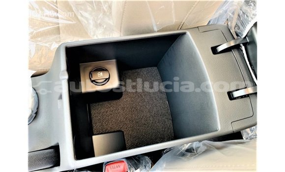 Buy Import Hyundai Elantra White Car in Import - Dubai in Anse-la-Raye Buy Import Hyundai Elantra White Car in Import - Dubai in Anse-la-Raye