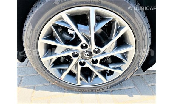 Buy Import Hyundai Elantra White Car in Import - Dubai in Anse-la-Raye Buy Import Hyundai Elantra White Car in Import - Dubai in Anse-la-Raye