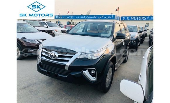 Buy Import Toyota Fortuner Black Car in Import - Dubai in Anse-la-Raye Buy Import Toyota Fortuner Black Car in Import - Dubai in Anse-la-Raye