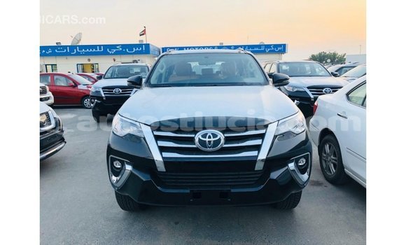 Buy Import Toyota Fortuner Black Car in Import - Dubai in Anse-la-Raye Buy Import Toyota Fortuner Black Car in Import - Dubai in Anse-la-Raye