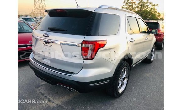 Buy Import Ford Explorer Other Car in Import - Dubai in Anse-la-Raye Buy Import Ford Explorer Other Car in Import - Dubai in Anse-la-Raye