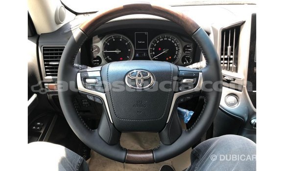 Buy Import Toyota Land Cruiser Black Car in Import - Dubai in Anse-la-Raye Buy Import Toyota Land Cruiser Black Car in Import - Dubai in Anse-la-Raye