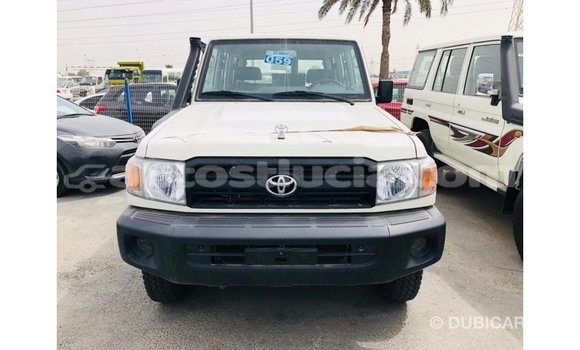 Buy Import Toyota Land Cruiser White Car in Import - Dubai in Anse-la-Raye Buy Import Toyota Land Cruiser White Car in Import - Dubai in Anse-la-Raye