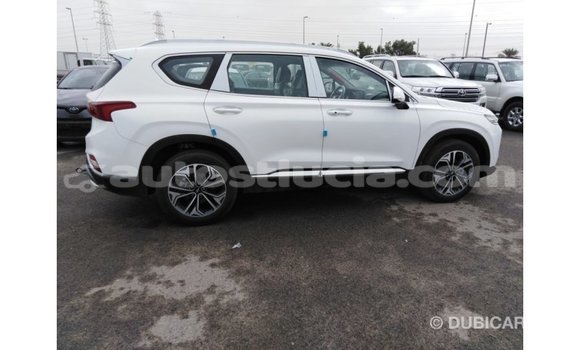 Acheter Import Voiture Hyundai Santa Fe Blanc à Import - Dubai, Anse-la-Raye Acheter Import Voiture Hyundai Santa Fe Blanc à Import - Dubai, Anse-la-Raye