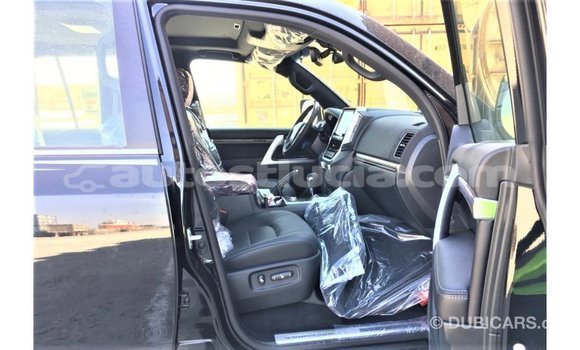 Buy Import Toyota Land Cruiser Black Car in Import - Dubai in Anse-la-Raye Buy Import Toyota Land Cruiser Black Car in Import - Dubai in Anse-la-Raye