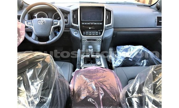 Buy Import Toyota Land Cruiser Black Car in Import - Dubai in Anse-la-Raye Buy Import Toyota Land Cruiser Black Car in Import - Dubai in Anse-la-Raye
