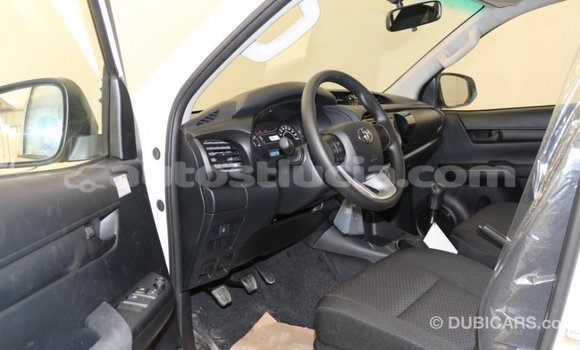 Buy Import Toyota Hilux White Car in Import - Dubai in Anse-la-Raye Buy Import Toyota Hilux White Car in Import - Dubai in Anse-la-Raye