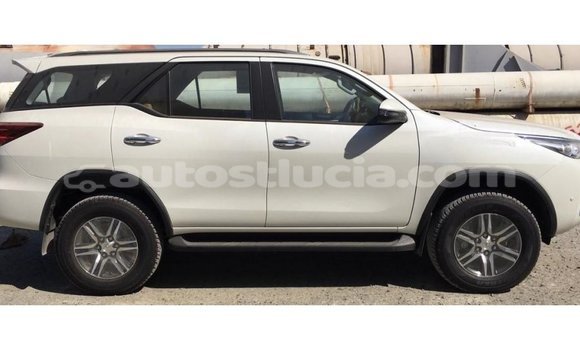 Buy Import Toyota Fortuner White Car in Import - Dubai in Anse-la-Raye Buy Import Toyota Fortuner White Car in Import - Dubai in Anse-la-Raye