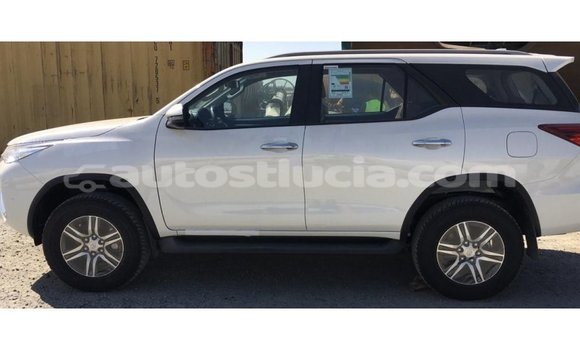 Buy Import Toyota Fortuner White Car in Import - Dubai in Anse-la-Raye Buy Import Toyota Fortuner White Car in Import - Dubai in Anse-la-Raye