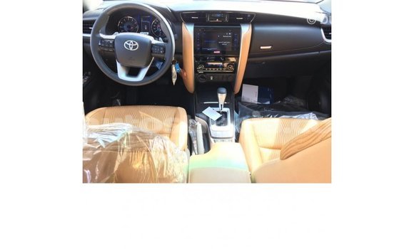 Buy Import Toyota Fortuner White Car in Import - Dubai in Anse-la-Raye Buy Import Toyota Fortuner White Car in Import - Dubai in Anse-la-Raye