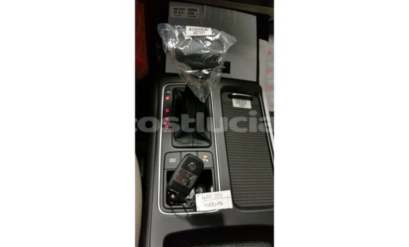 Buy Import Kia Sorento White Car in Import - Dubai in Anse-la-Raye Buy Import Kia Sorento White Car in Import - Dubai in Anse-la-Raye