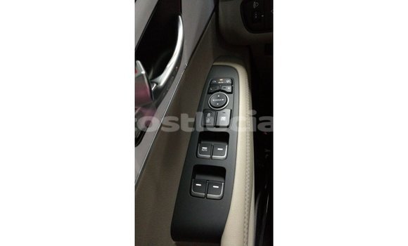 Buy Import Kia Sorento White Car in Import - Dubai in Anse-la-Raye Buy Import Kia Sorento White Car in Import - Dubai in Anse-la-Raye