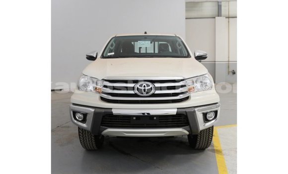 Buy Import Toyota Hilux White Car in Import - Dubai in Anse-la-Raye Buy Import Toyota Hilux White Car in Import - Dubai in Anse-la-Raye