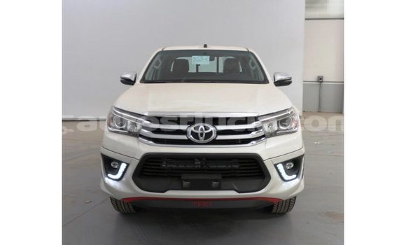 Buy Import Toyota Hilux White Car in Import - Dubai in Anse-la-Raye Buy Import Toyota Hilux White Car in Import - Dubai in Anse-la-Raye