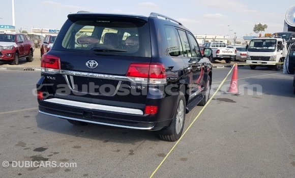 Buy Import Toyota Land Cruiser Black Car in Import - Dubai in Anse-la-Raye Buy Import Toyota Land Cruiser Black Car in Import - Dubai in Anse-la-Raye