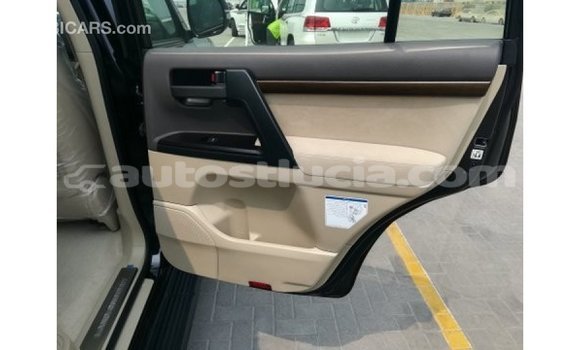 Buy Import Toyota Land Cruiser Black Car in Import - Dubai in Anse-la-Raye Buy Import Toyota Land Cruiser Black Car in Import - Dubai in Anse-la-Raye