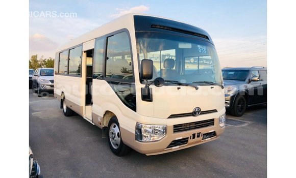 Buy Import Toyota Coaster White Car in Import - Dubai in Anse-la-Raye Buy Import Toyota Coaster White Car in Import - Dubai in Anse-la-Raye