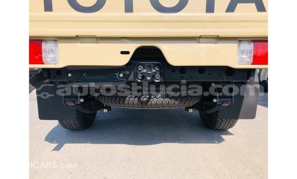 Buy Import Toyota Land Cruiser Beige Car in Import - Dubai in Anse-la-Raye Buy Import Toyota Land Cruiser Beige Car in Import - Dubai in Anse-la-Raye