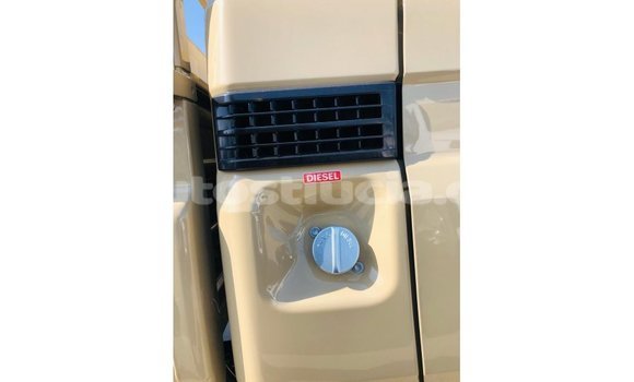 Buy Import Toyota Land Cruiser Beige Car in Import - Dubai in Anse-la-Raye Buy Import Toyota Land Cruiser Beige Car in Import - Dubai in Anse-la-Raye